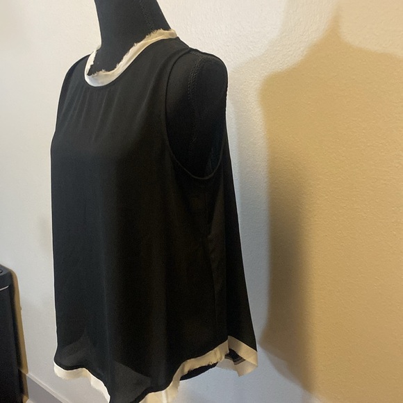 Who What Wear Tank Black And White Raw Edge Classic - Picture 2 of 10